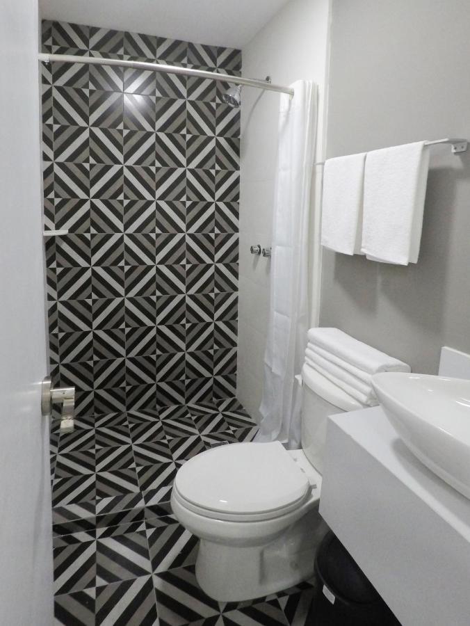 Casa Moderna Equipada Como En Pequeno Hotel Hab 4 Monterrey Luaran gambar
